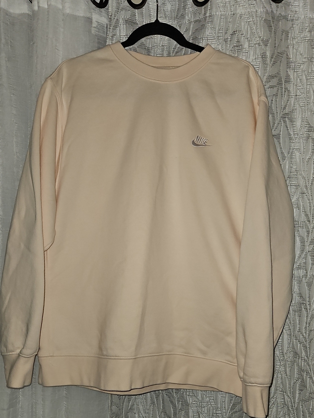 Nike Crewneck Sweatshirt in Pale Pink Beige